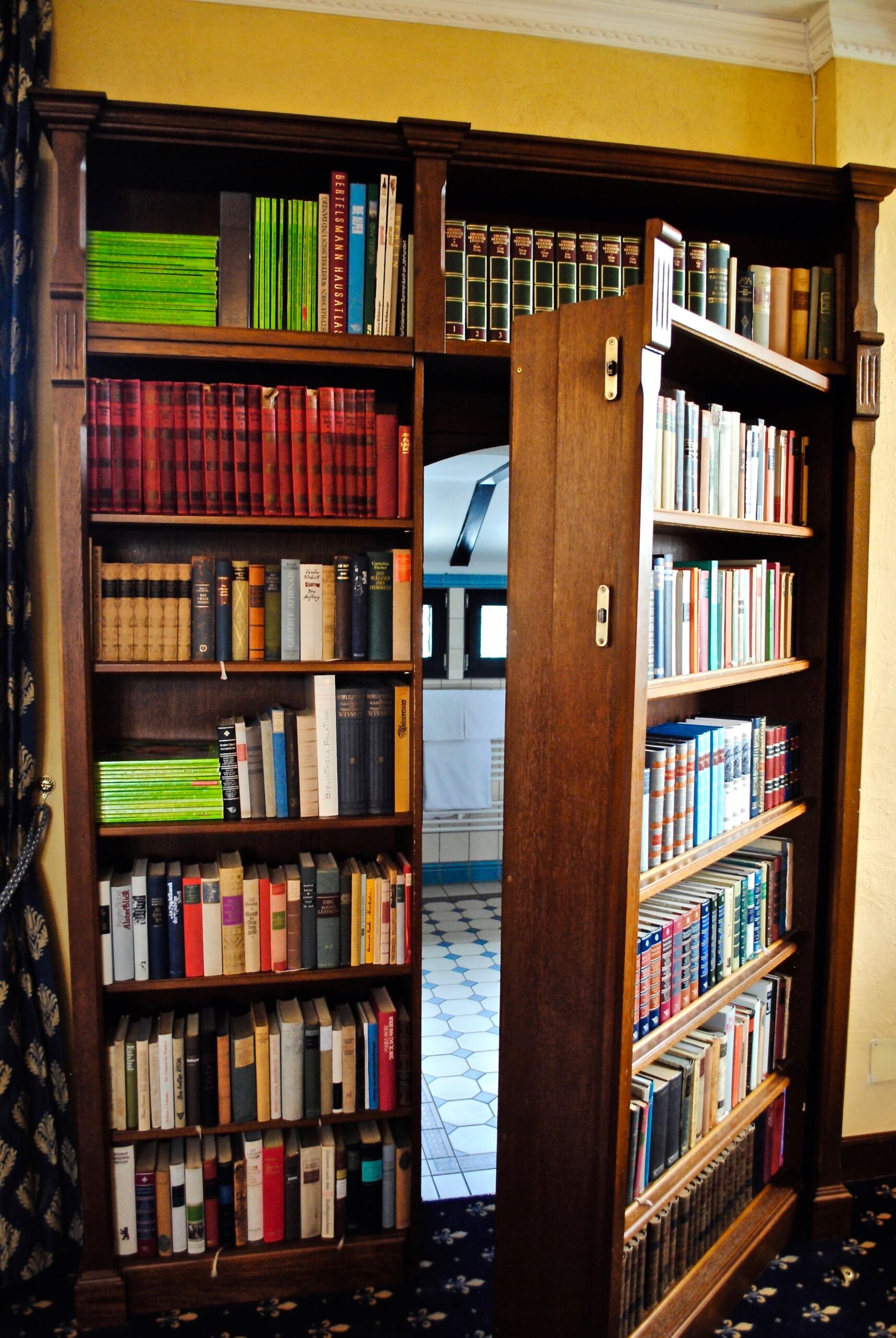 Host An Unforgettable Party With a Secret Door Reveal